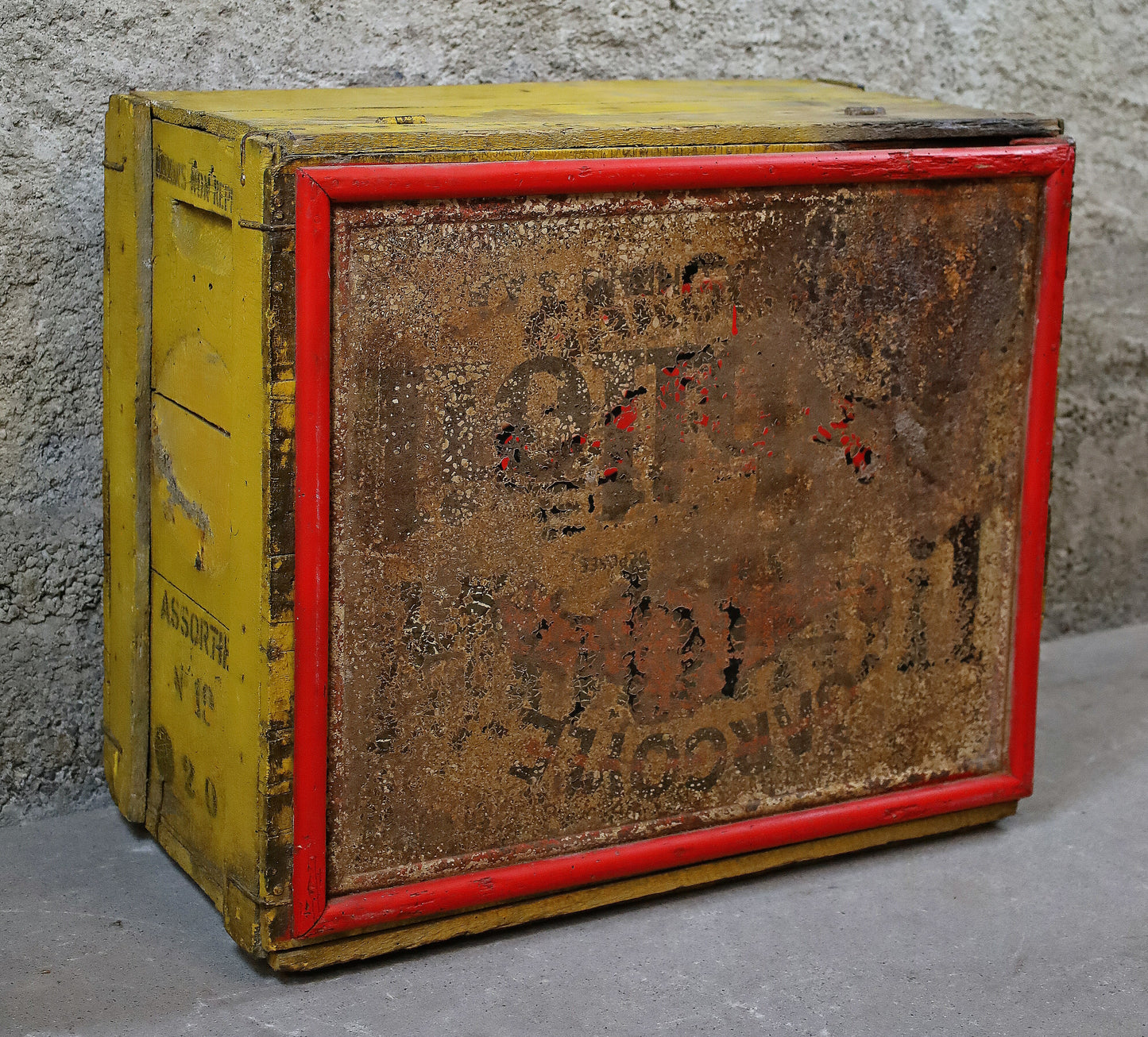 Gargoyle Mobiloil Truhe/Kiste