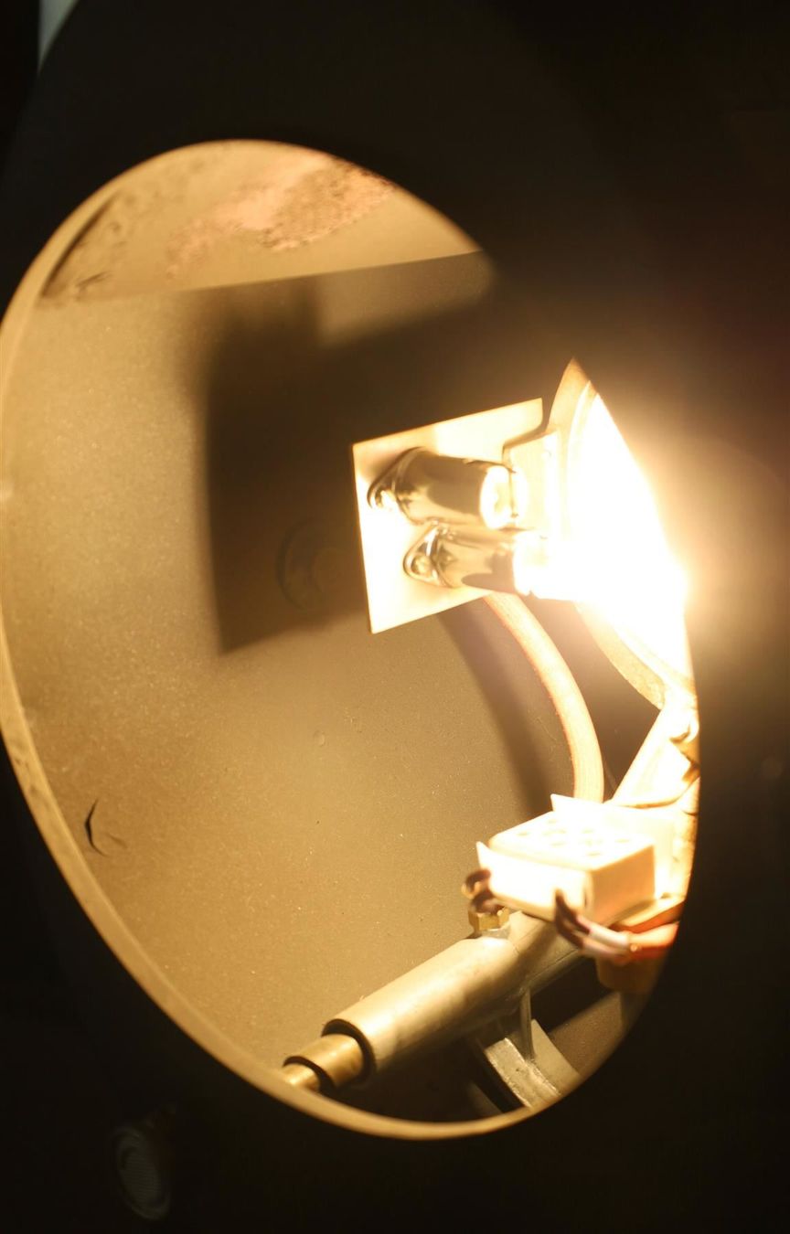 A.E. Cremer Spot Scheinwerfer auf Stativ