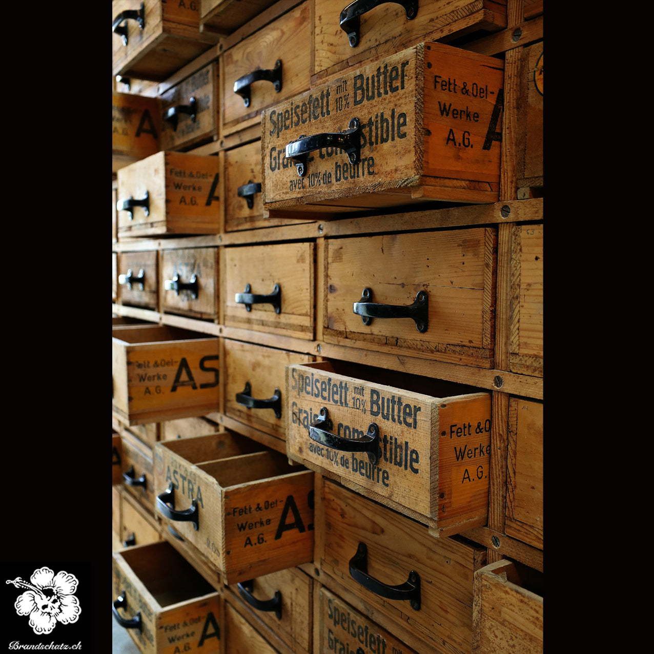 72er Schubladenmöbel, Schubladenstock "Astra Steffisburg"