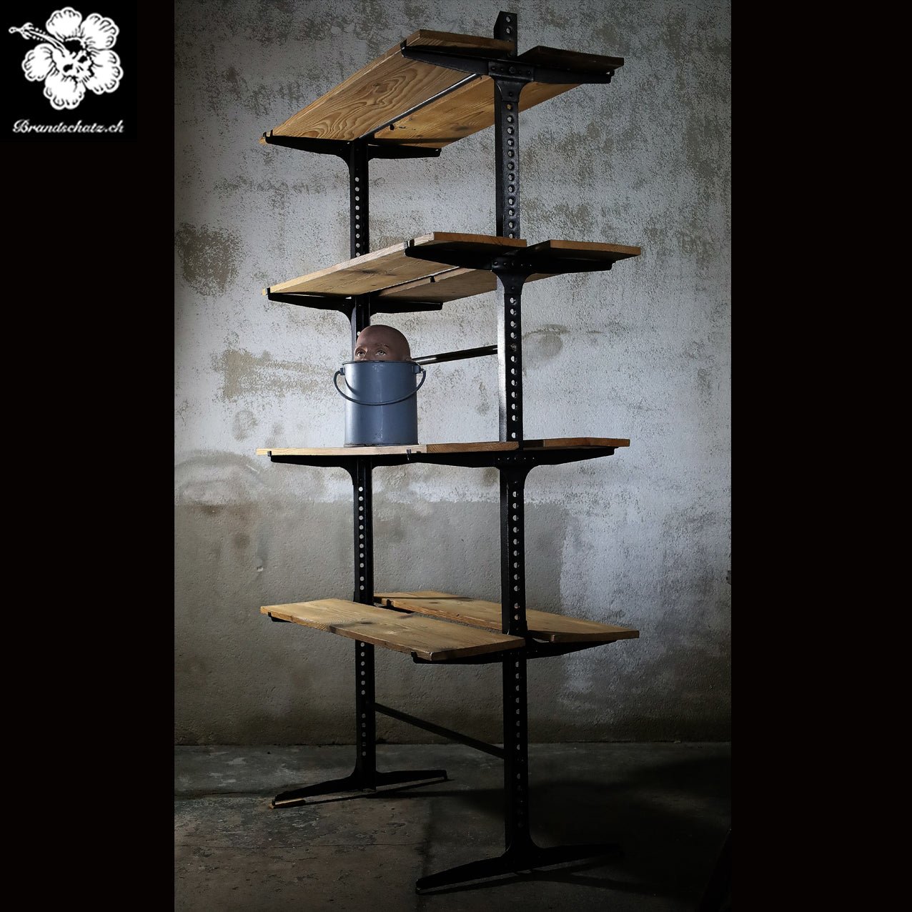 genietetes Regal / Raumteiler / Raumtrenner