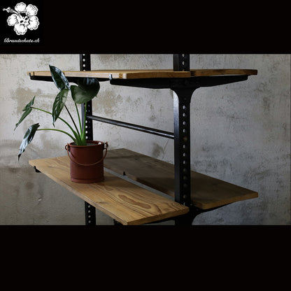 genietetes Regal / Raumteiler / Raumtrenner