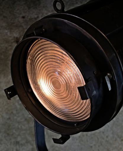 AE Cremer Spotlight on Tripod