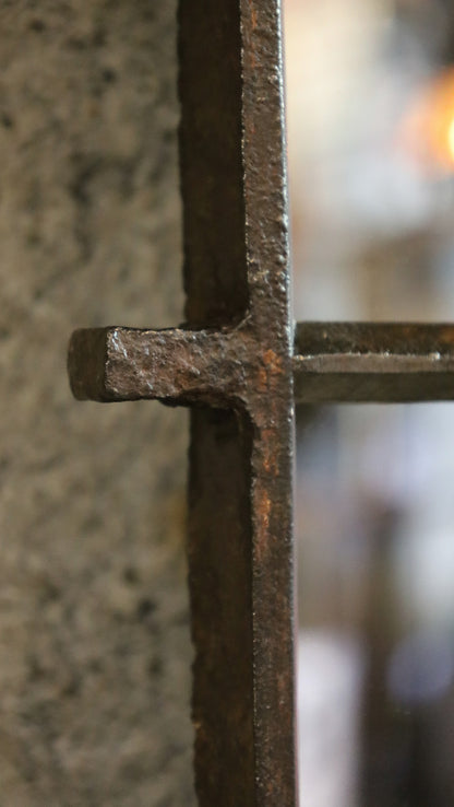 englisches Gusseisenfenster, Segmentbogenfenster verspiegelt