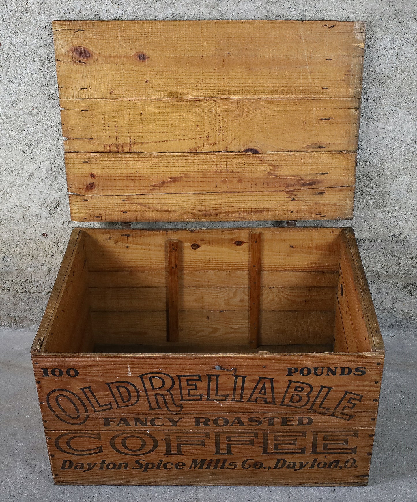 Couchtisch, Holzkiste "Coffee"