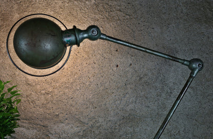 Holophane floor lamp, lamp, standing lamp on small cast iron base