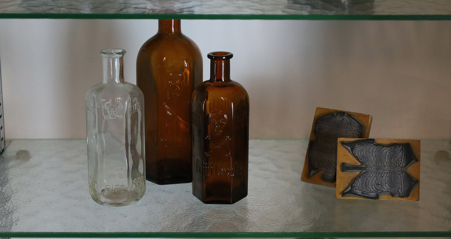 Medizinschrank, Arztvitrine, Arztschrank, Spitalschrank