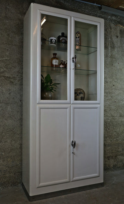 Medizinschrank, Arztvitrine, Arztschrank, Spitalschrank