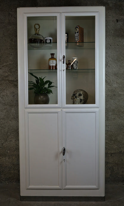 Medizinschrank, Arztvitrine, Arztschrank, Spitalschrank