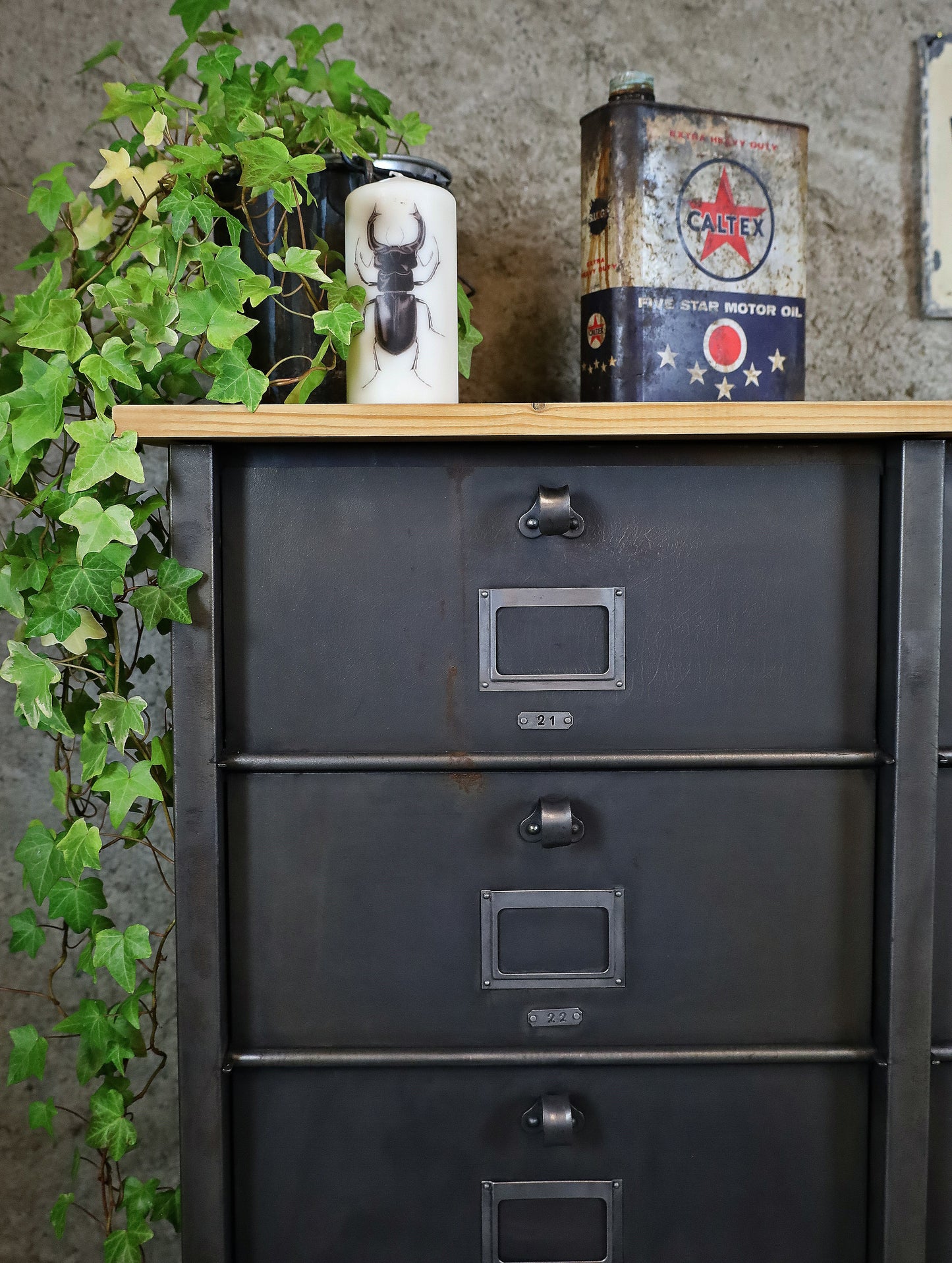 Strafor 15türiger Klappschrank / Aktenschrank