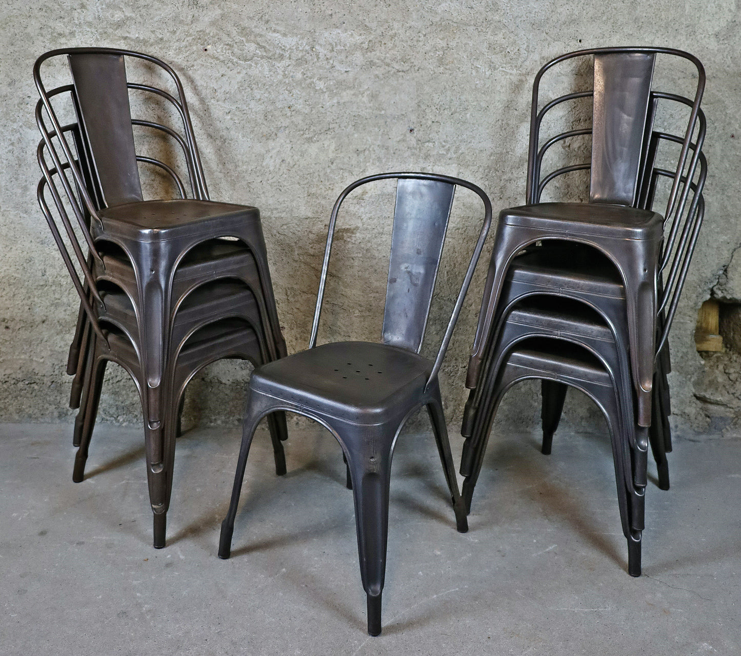 Tolix Model A Stühle von Xavier Pauchard