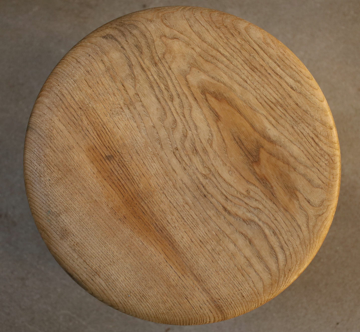 Singer Tatzenhocker, Werkstatthocker