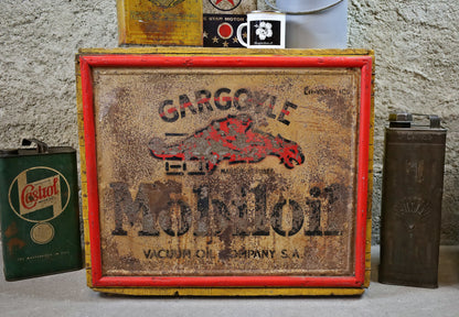 Gargoyle Mobiloil Truhe/Kiste