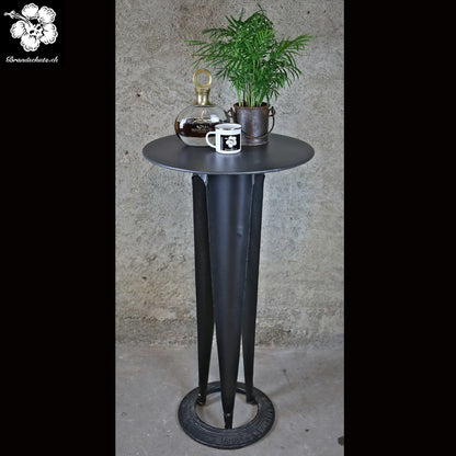 Stehtisch "Meuble Multipl's" mit Gusseisenfuss