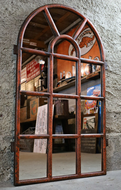 Gusseisenfenster, Segmentbogenfenster verspiegelt