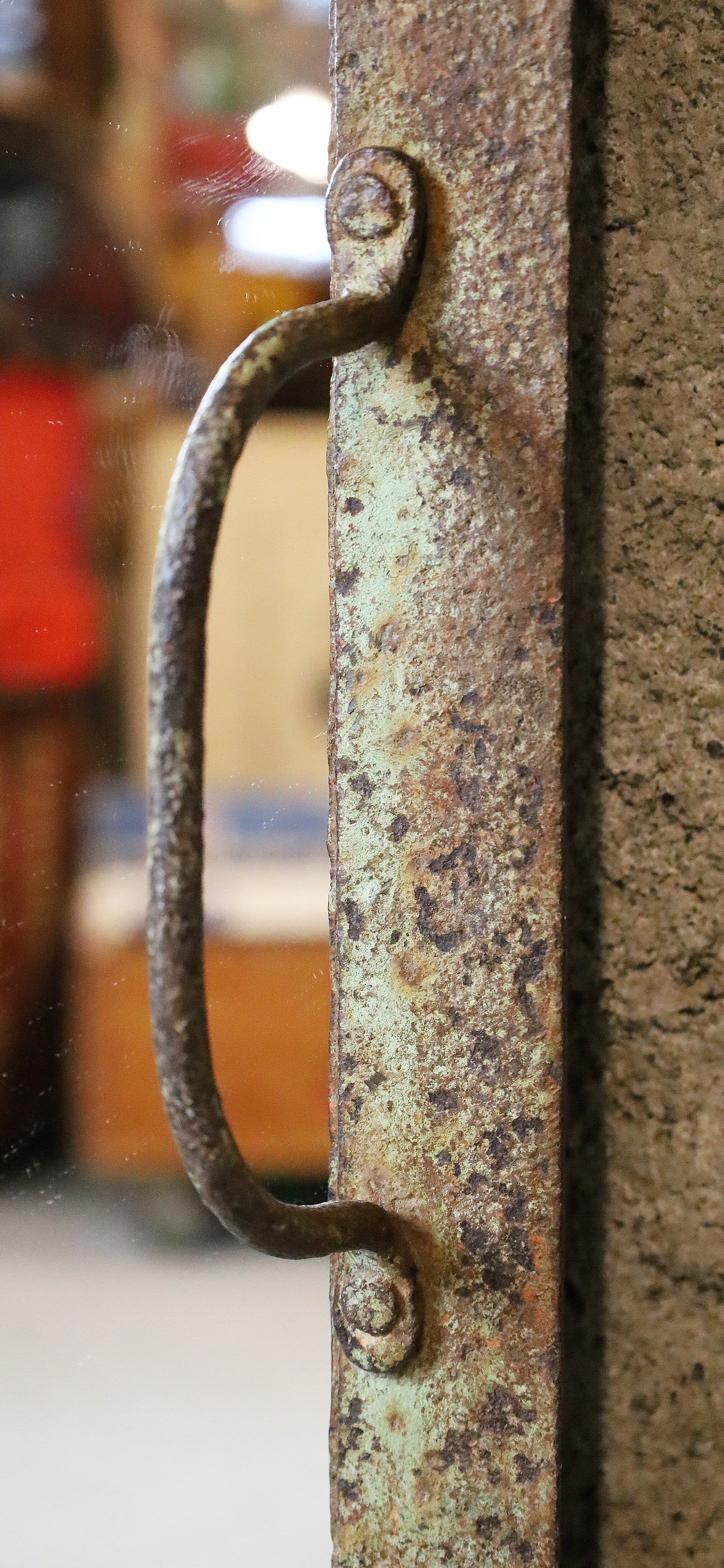 Duo Eisenfenster verspiegelt