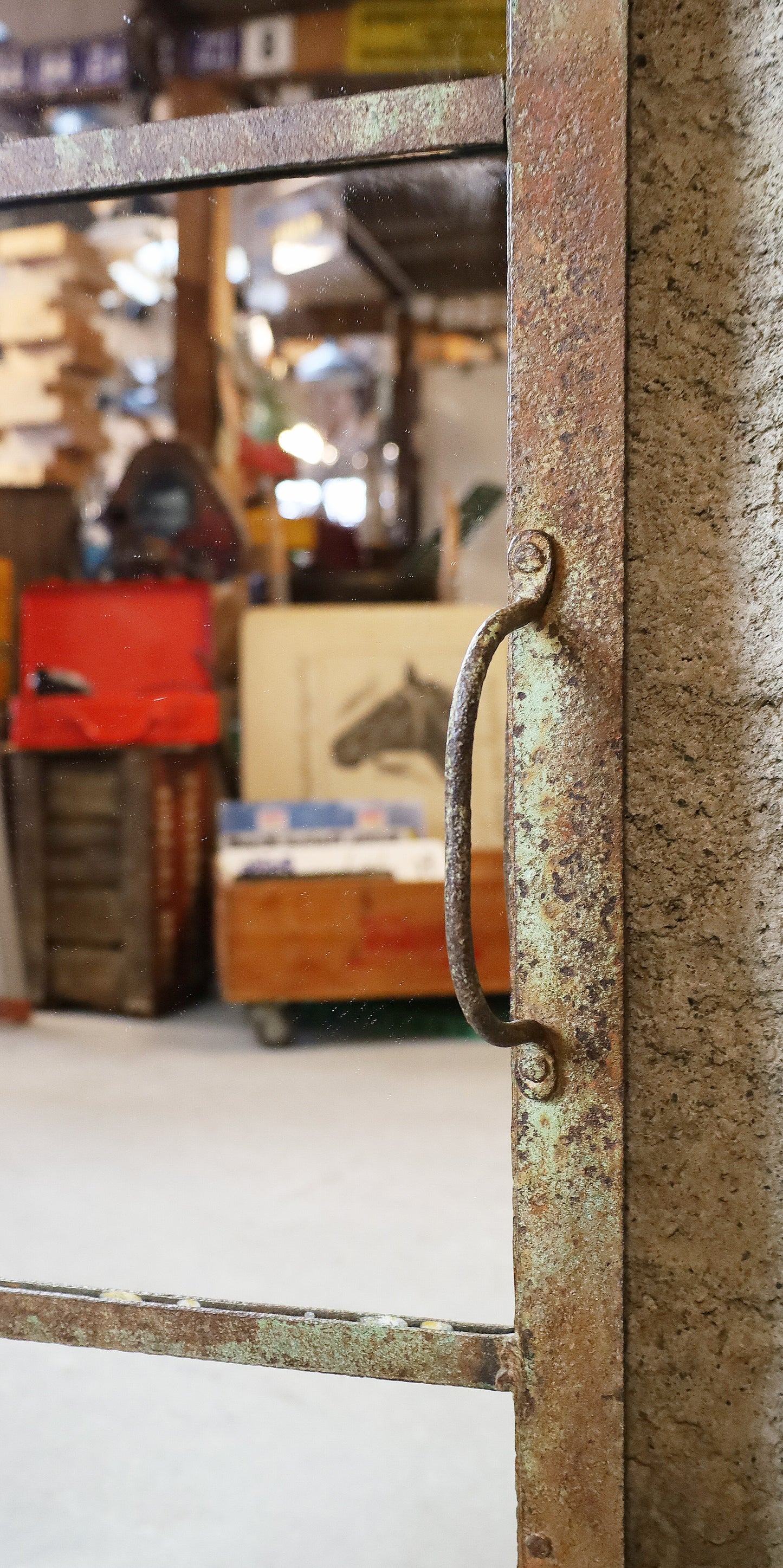 Duo Eisenfenster verspiegelt