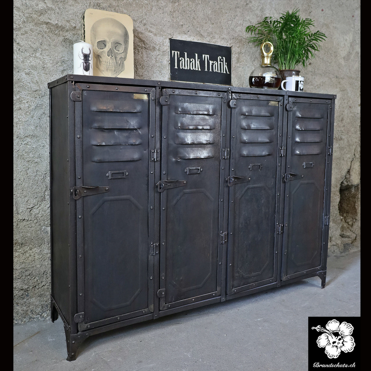 Kommode / Spind "Schwartz-Hautmont"