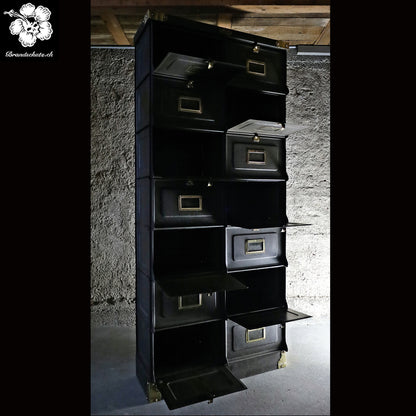 Strafor 30-door folding cabinet / filing cabinet