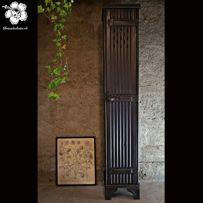 Strafor 1türiger Spind / Vestiaire Z