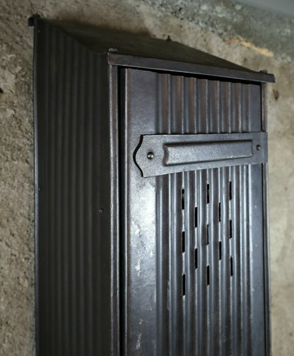 Strafor 1türiger Spind / Vestiaire X