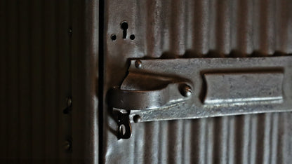 Strafor 1türiger Spind / Vestiaire Z