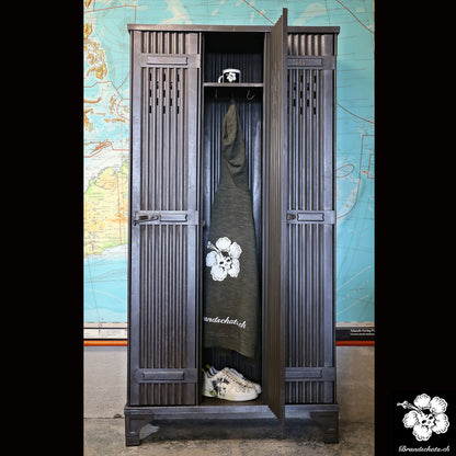 Strafor 3türiger Spind / Vestiaire