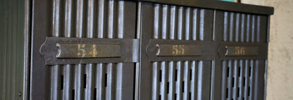 Strafor 3türiger Spind / Vestiaire