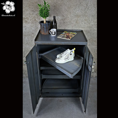 Vidmar Werkstattschrank, Werkzeugschrank, Schuhschrank "Swoosh"