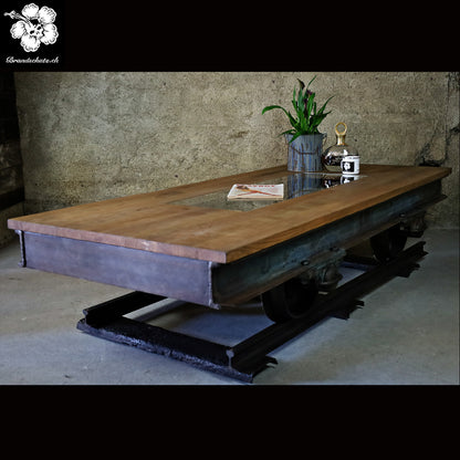 XXL Couchtisch aus altem Minen Wagen / Lore, Minenlore
